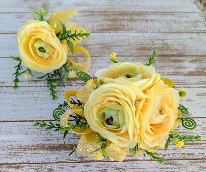 Whimsy Boutineer Yellow Whimsical Corsage and Boutonniere Set - Etsy