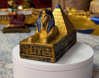 Egyptian Sphinx Statue, HandPainted Sphinx Pyramid,Egyptian Antique,Ancient Egyptian Sphinx of Giza, Made in Egypt,Egyptian Home Decor (228)