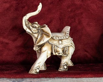 幸せな象のブロンズ彫刻：幸運のヴィンテージ置物 - Etsy 日本