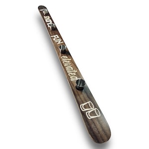 Bachelorette Bash Essential - Shotski in legno personalizzato per feste indimenticabili