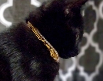 MUY PRONTO. Collares de cadena de oro Kitty.