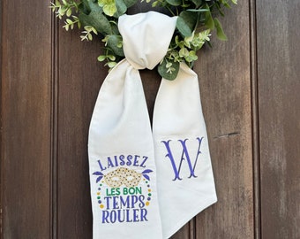 Monogramed Mardi Gras Wreath Sashes | Applique Glitter Mask Design