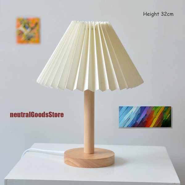 Homemade Wooden Retro Table Lamp with Pleated Umbrella Shade, Korean-Inspired Master Bedroom Wooden Art Bedside Lamp