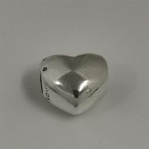 Pandora Be Love  Small Heart Charm