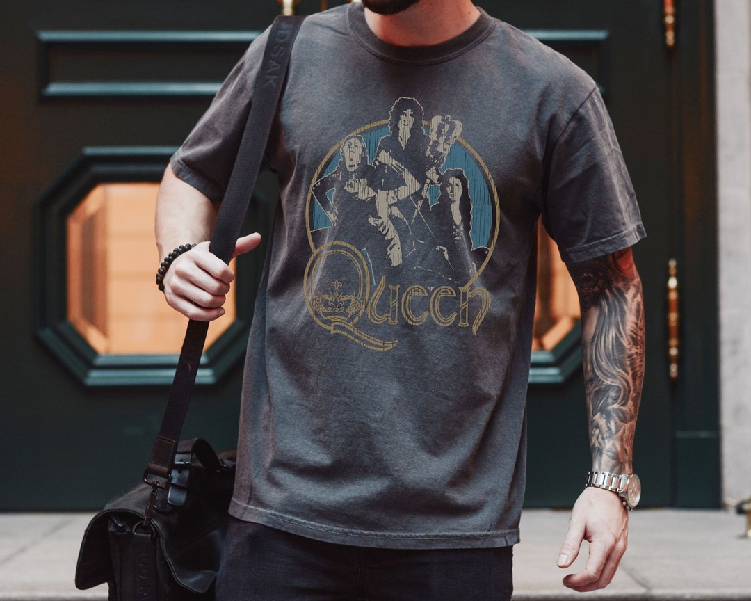 Black We Rock Columbus Ohio Q FM Radio T-Shirt main image 1