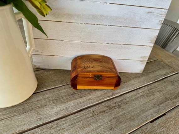 vintage wood box 1980s