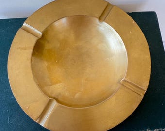 Vintage Brass Catchall Dish / Ashtray 5.75”, Mid Century Modern Trinket Tray, Entryway Key Holder, MCM Brass Decor