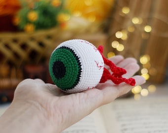 Crochet Eyeball Pattern: Spooky Halloween Decor (PDF Pattern)