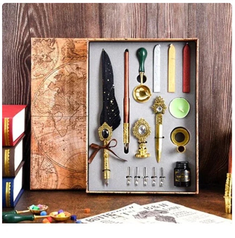 Calligraphy Pen Sets, the Best Gift for Writers, Vintage Feather Pen