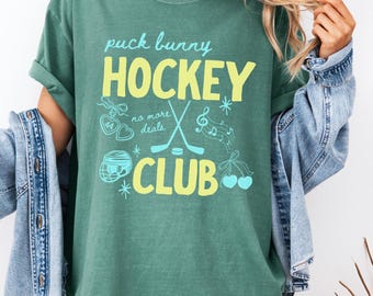 Comfort Colors® Bookish Hockey Romance Reader Gift, BookTok Shirt, Campus Romance Reader Tee, Enemies to Lovers Book Club Group Shirts