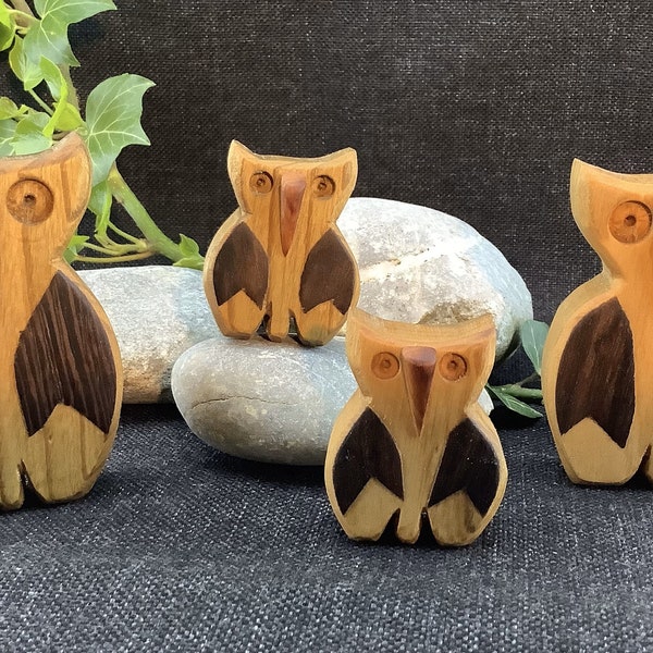 Holzfigurenset "Eulen-Familie"