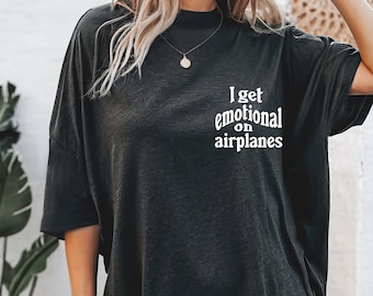 空港シャツ、旅行シャツ、飛行機で感動する旅行シャツ、旅行好きへのギフト、機内モード旅行ギフト、飛行機好きのバケーションシャツ