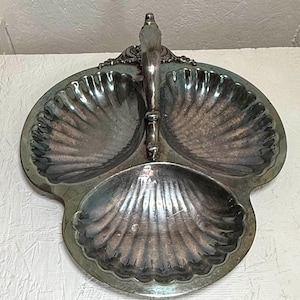 Vintage Wallace Baroque Silver-plated 3 Part Clam Shell Serving Dish