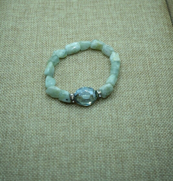 Raw Aquamarine Bracelet with Crystal-like Bead