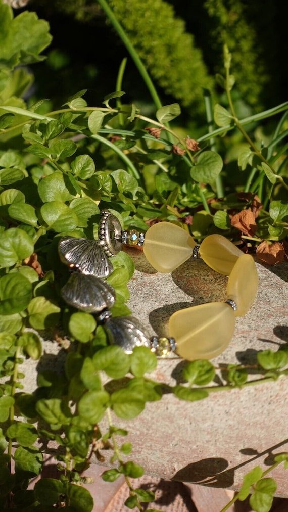 Silver Shells and Yellow Sea Glass Bracelet