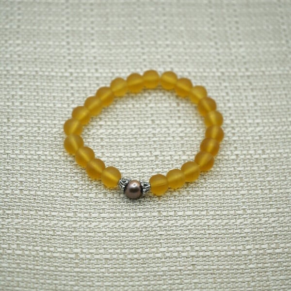 Black Pearl and Amber Sea Glass Bead Bracelet