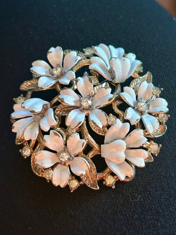 Crown Trifari Lily of the Valley Fleurette Brooch… - image 1