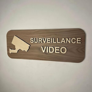 Panneau caméra de vidéosurveillance  - Signalétique Pictogramme en bois