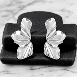 Pendientes florales llamativos: pendientes de metal irregulares y llamativos para mujer / Joyas de moda en oro y plata