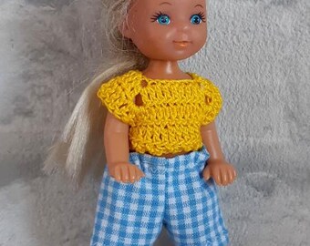 Top and pants for 11 cm / 4.5 inch dolls like Evi