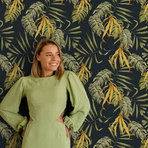 Floral leaf wallpaper, dark background | Wall Decor | Home Renovation | Wall Art | Peel and Stick Or Non Self-Adhesive Vinyl Wallpaper