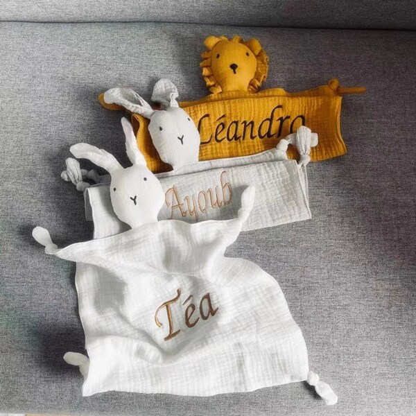 Personalized Organic Cotton Bunny Comforter & Bib Set -  Ultimate Comfort for Baby Mealtime