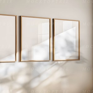 Video Frame Mockup, Animated frame Mockup, PSD Smart Object, Print wall mockup, wall art mockup, Vertical frame mockup, Wooden Frame Mockup