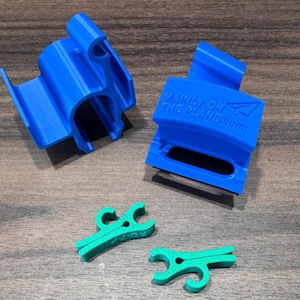 Boeing 737 Bose ProFlight 2 battery pack/headset holder with cable management/visor clips