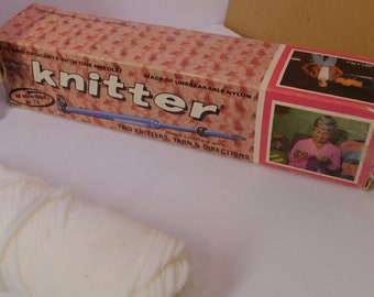 Vintage Original Knitter by K-Tel Box, Book, Yarn, 2 Needles