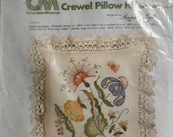 PASTEL JACOBEAN Vintage Crewel Embroidery Pillow Kit Margaret Boyles Cottage Cor