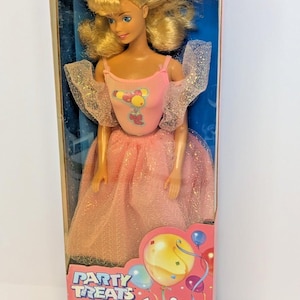 Vintage Barbie New in Box #4885 Party Treats Barbie 1989 Mattel Sweet &#39;n Pretty