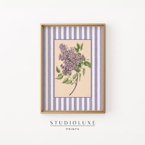Lila Blumenwandkunst, Vintage botanischer Druck, lila Streifen Cottagecore Dekor, Frühlingsblumenplakat für Küche oder Eingangsbereich