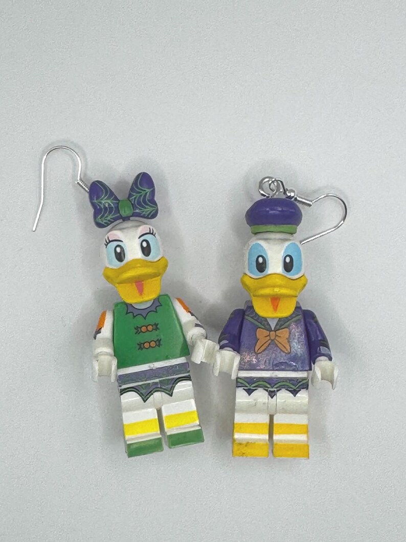 Mickey and Minnie Mouse Earrings: Block Figure Cartoon Jewelry DonaldDaisy Hallowee