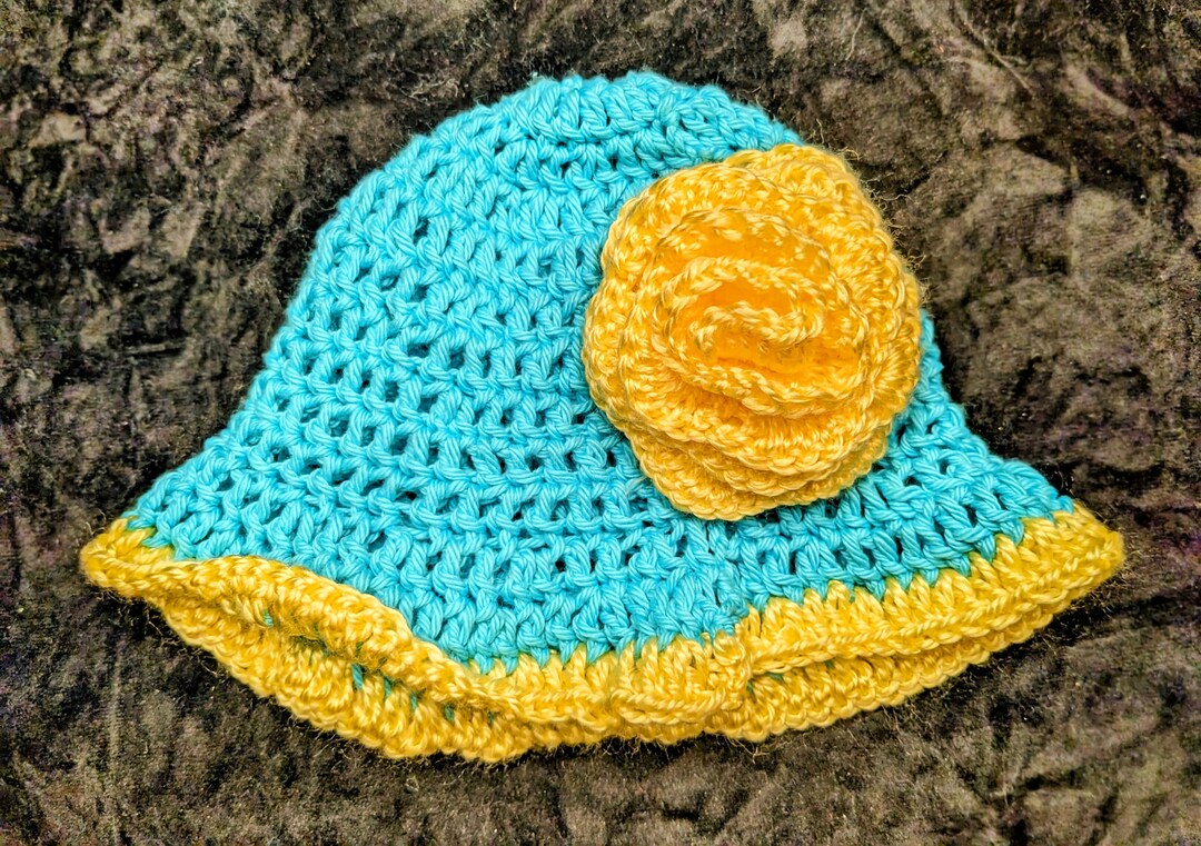Cotton Crochet  Newborn Sundress & Hat Set main image 0