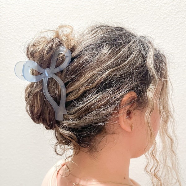 Bow Hair Clips, Hair Clip, Jelly Hair Clip, Hair Clip Claw, Bow Shaped Hair Clip, Hair Accessories, Blue Bow, Blue Hair clip, Blue Claw Clip