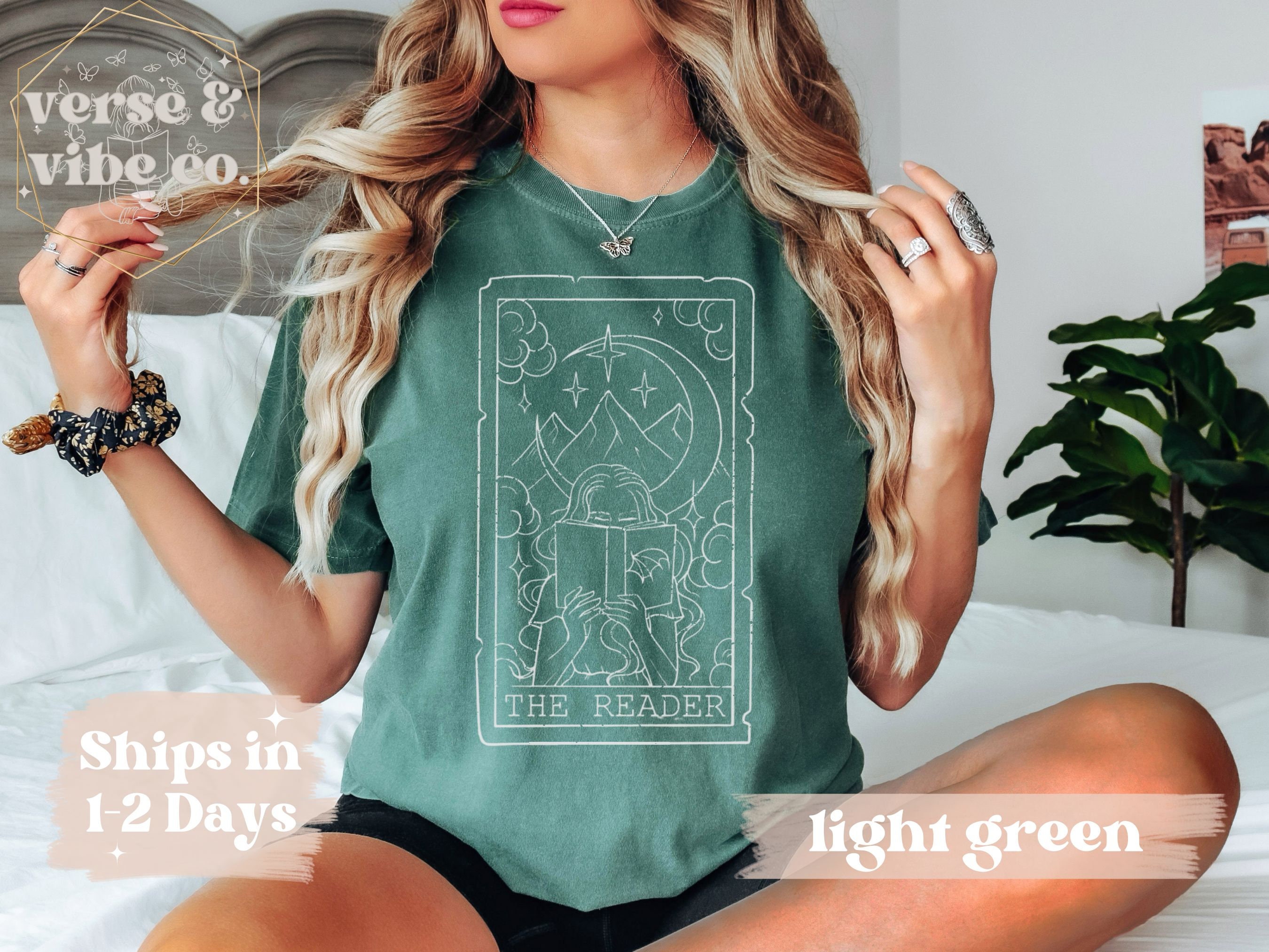 The Reader Tarot Card Shirt, Fantasy Reading T-shirt, Bookish Book Lover Gift For Women, Book Lover Sweatshirt, Librarian Gift