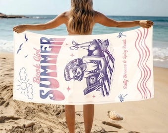 Book Girl Summer Beach Towel Spicy Reads Towel for Book Lovers Vintage Pinup Beach Accessory Romantasy Pool Towel Gift Bookish Merch Booktok