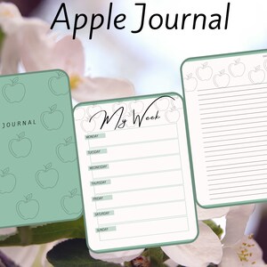 Könnte beinhalten: Ein druckbarer Satz von drei Seiten mit einem Apfel-Motiv. Die erste Seite hat einen grünen Hintergrund mit einem sich wiederholenden Muster aus Äpfeln. Die zweite Seite hat einen Wochenplaner mit den Wochentagen aufgelistet. Die dritte Seite hat eine linierte Journal-Seite mit einer Reihe von Äpfeln oben. Der Text "Apple Journal" befindet sich oben im Bild.