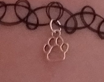 Paw print choker necklace