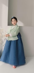 New Girls' Hanbok Dress