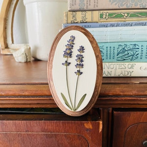 Pressed Lavender Floral Wall Art: Botanical Oval Canvas Hanging