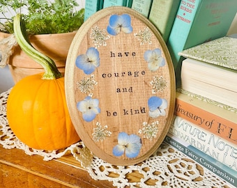 Cinderella Quote Pressed Flower Wall Art: Hydrangea & Queen Anne's Lace