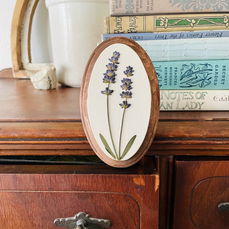 Small Lavender Canvas Wall Painting | Botanical Oval Wall Hanging | Pressed Floral Wall Art | Framed Pressed Flowers | Gallery Wall Decor