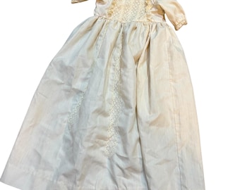 Vestido de bautizo vintage para bebé / Vestido de bautizo de satén y encaje color marfil / Vestido largo antiguo para bebé / Vestido de reliquia para bebé recién nacido