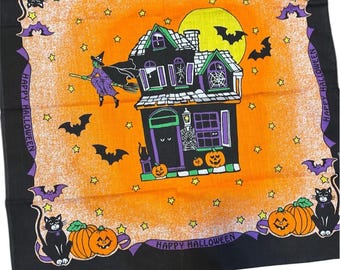 VINTAGE HALLOWEEN handkerchief 21 in cats bats