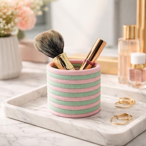 Vaso de maquillaje de 28 colores PLA impreso en 3D