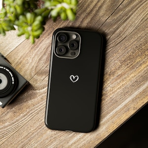 Heart Shaped Pattern Soft TPU Protective Phone Case Tough Cases Cute Heart Floral Purple Phone Case for iPhone 15 14 13 12 11 Pro Max case