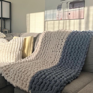Chunky Soft Throw Blanket / Blue & Ivory Handwoven Blanket
