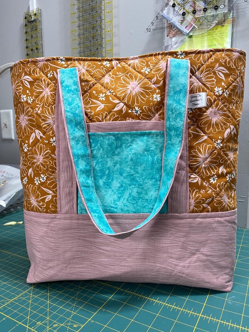 Floral Print Anna Tote Bag, Versatile Design image 4