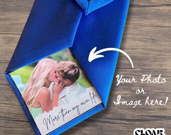 Toppa personalizzata per cravatta con foto / Regalo per il padre della sposa o dello sposo / Accessorio personalizzato per cravatta per anniversario o matrimonio / Regalo per la festa del papà